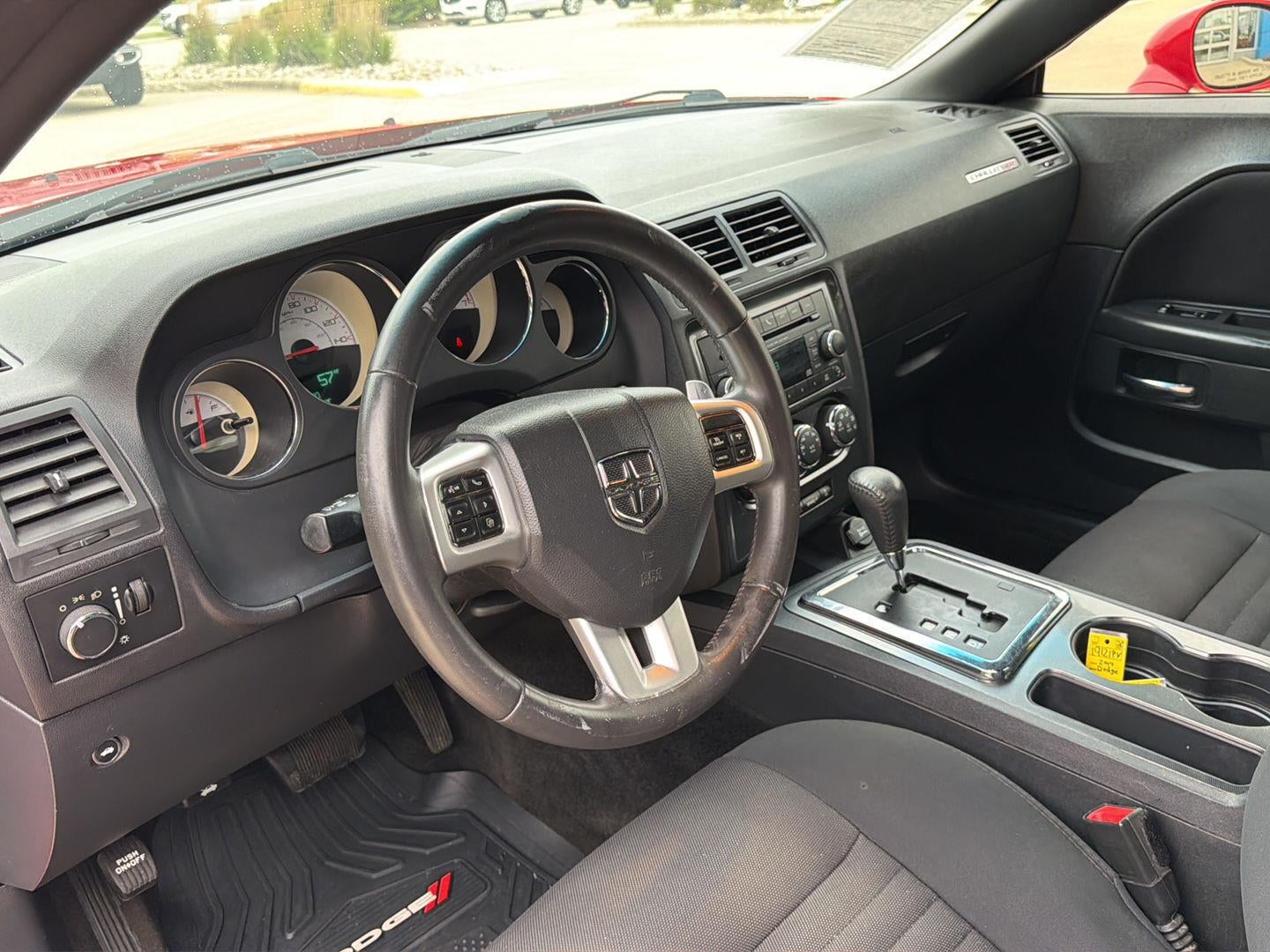2014 Dodge Challenger SXT