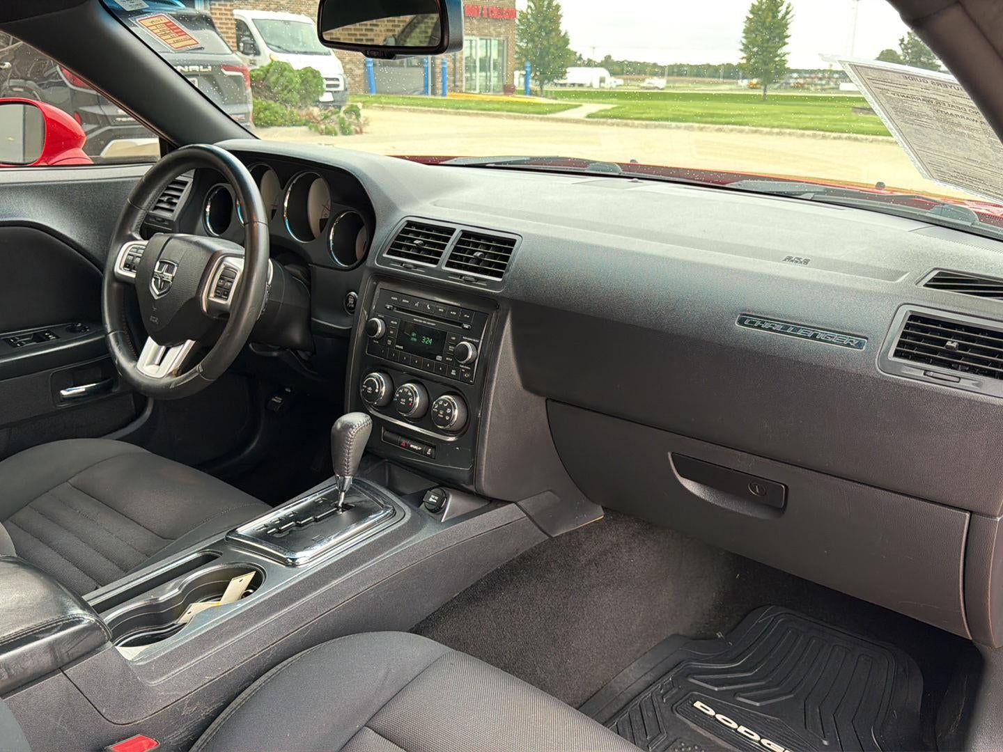 2014 Dodge Challenger SXT