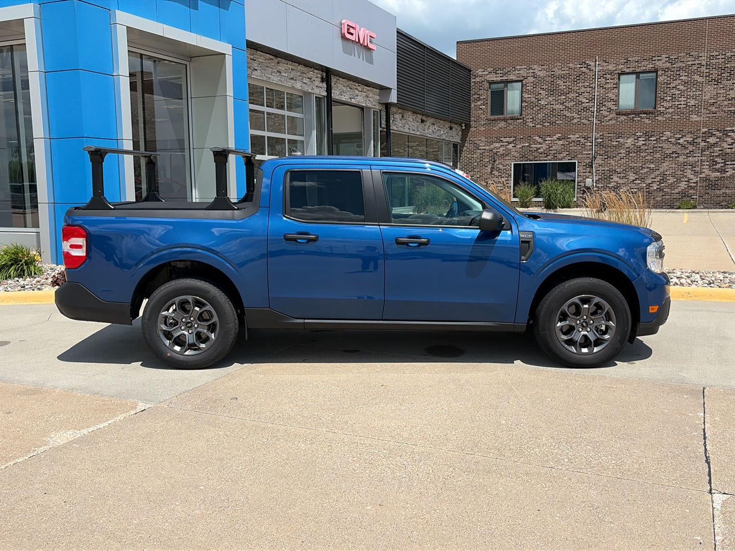 2023 Ford Maverick XL