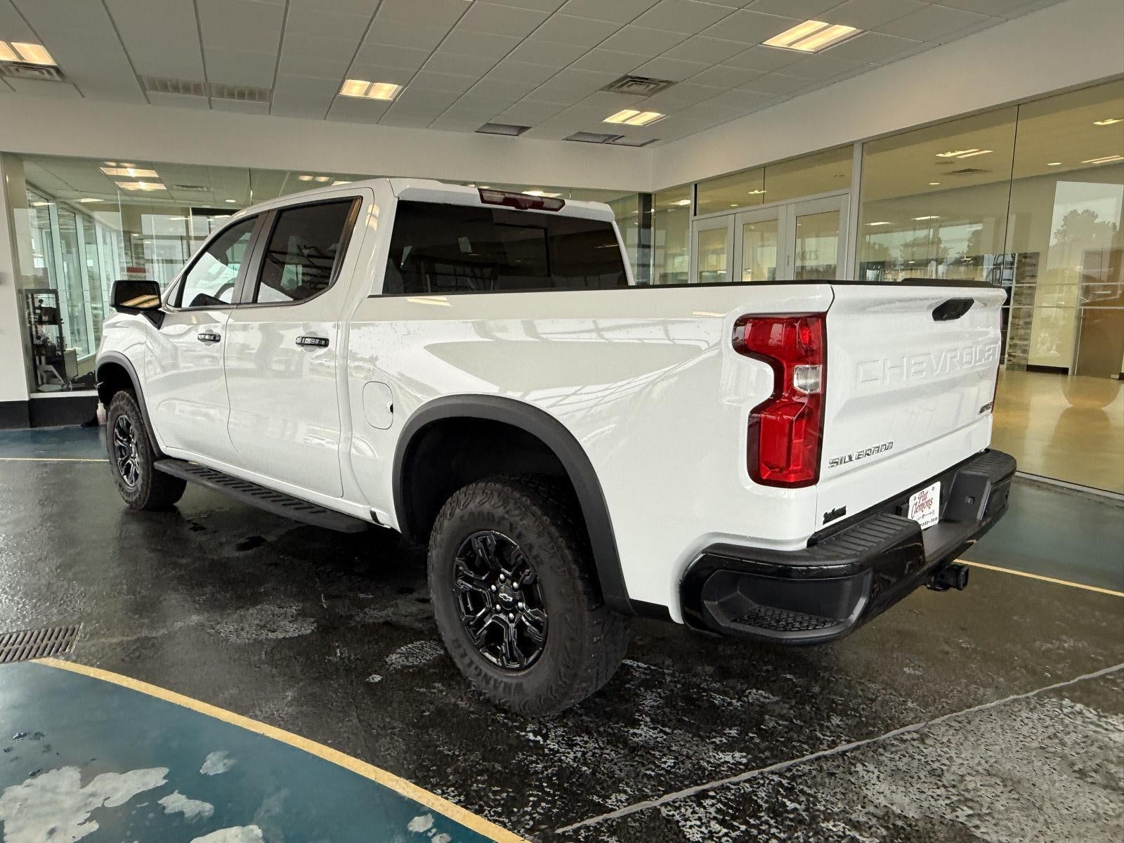 2023 Chevrolet Silverado 1500 ZR2