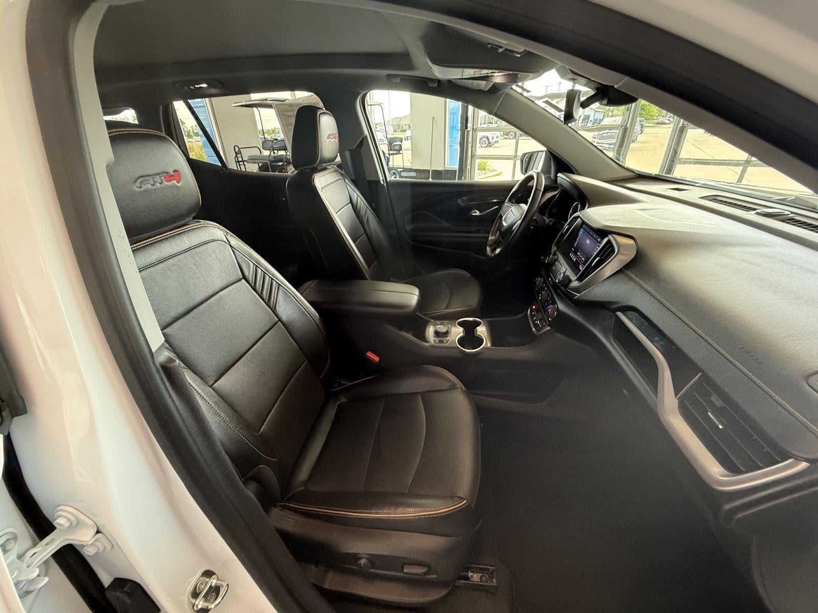 2024 GMC Terrain AT4