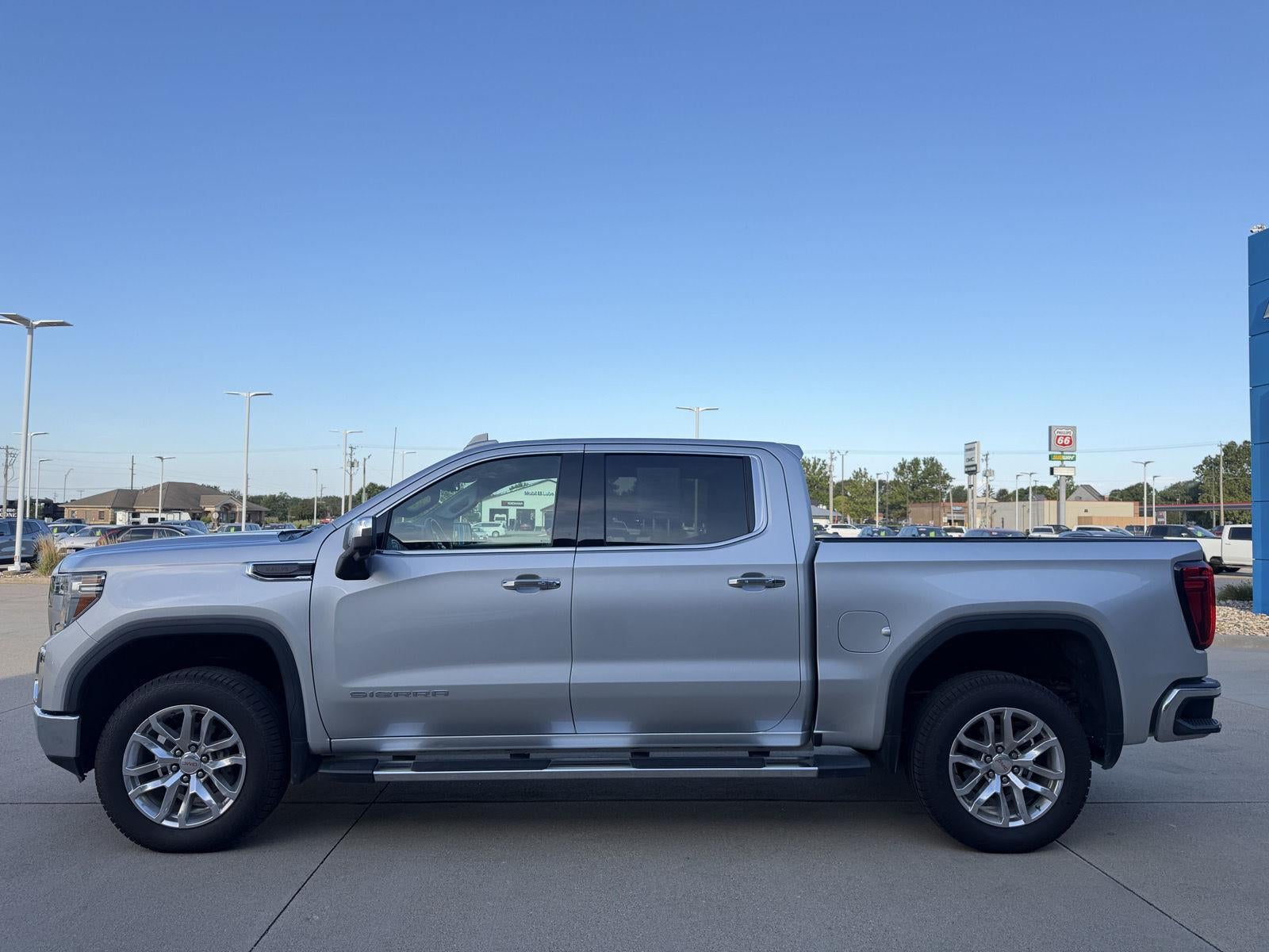 2020 GMC Sierra 1500 SLT