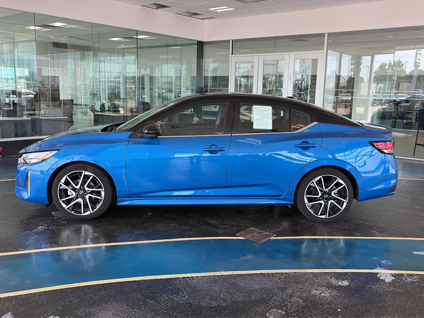 2025 Nissan Sentra SR