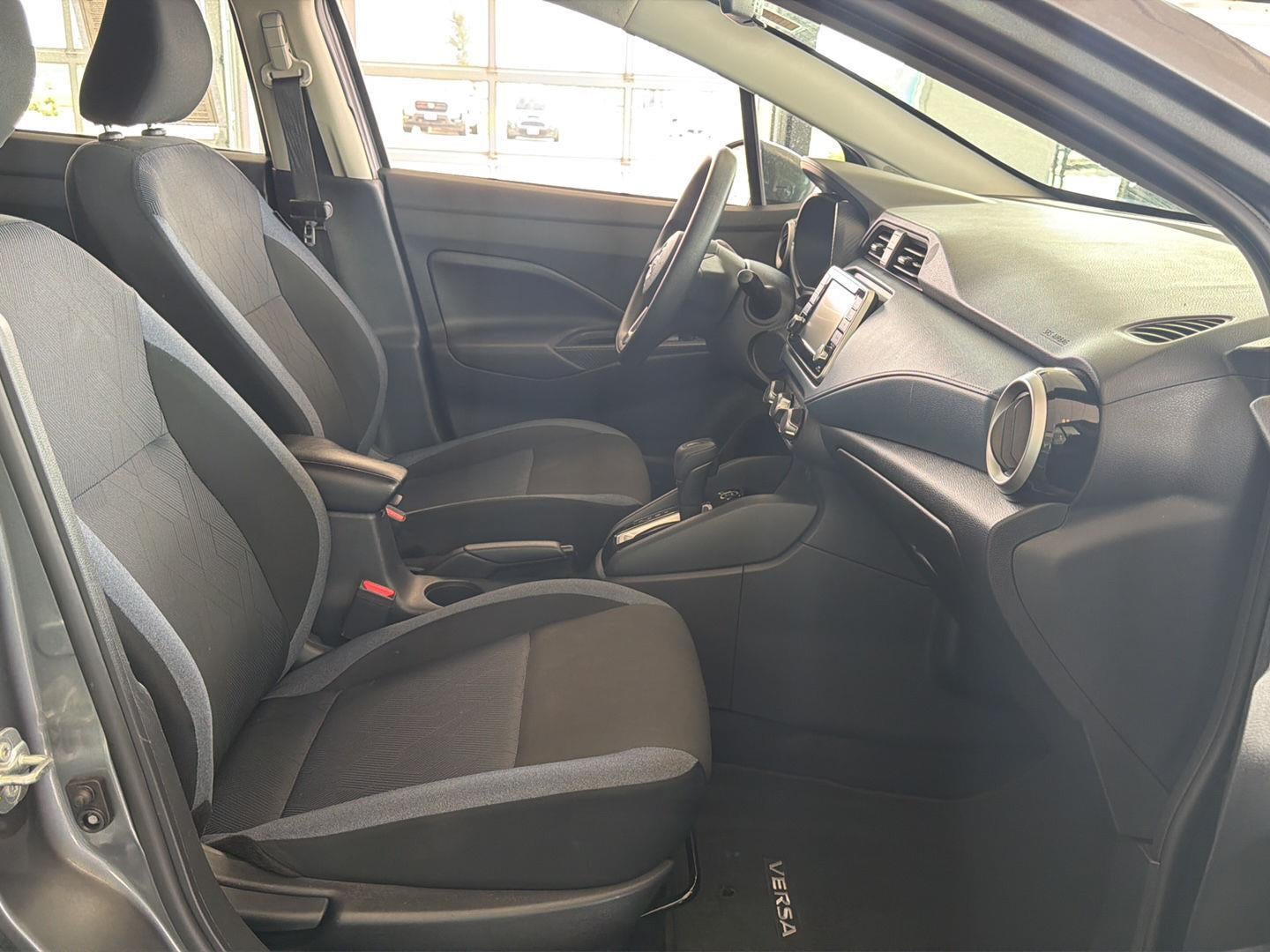 2024 Nissan Versa SV