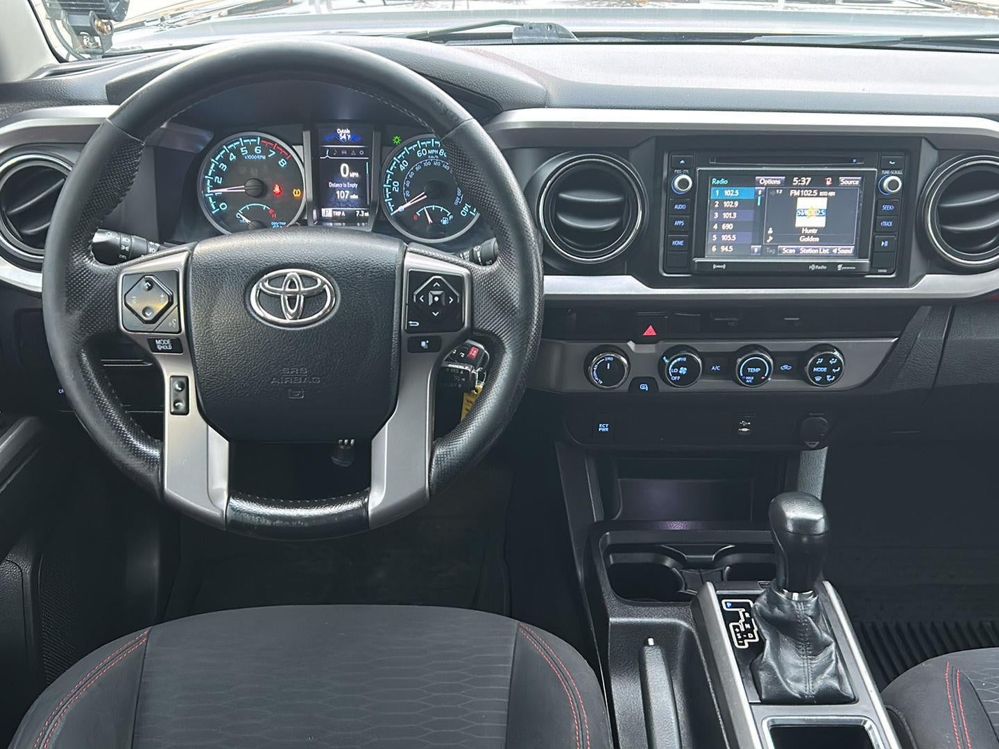 2016 Toyota Tacoma SR