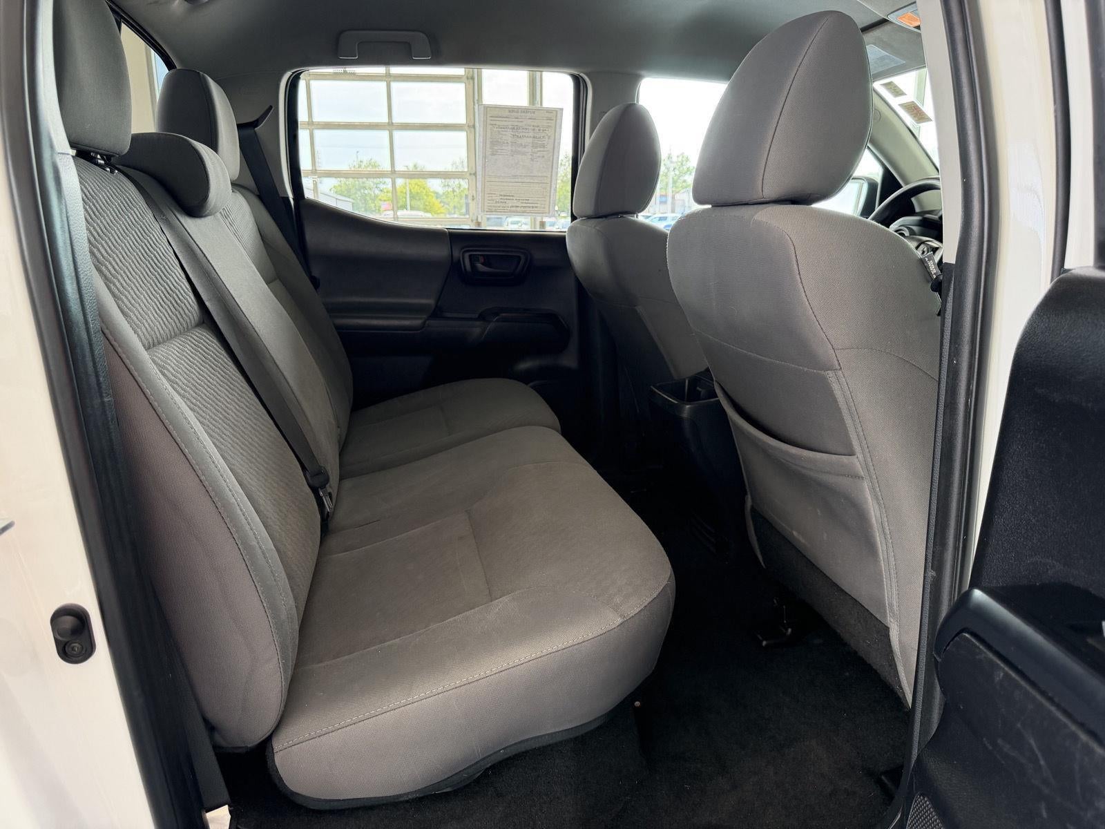 2022 Toyota Tacoma 4WD SR