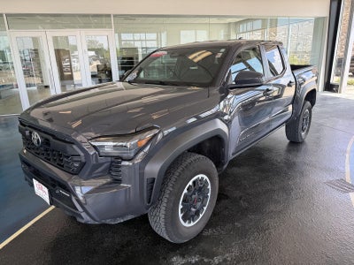 2024 Toyota Tacoma 4WD SR5