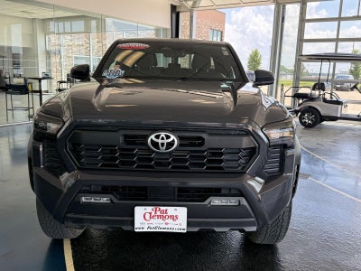 2024 Toyota Tacoma 4WD SR5