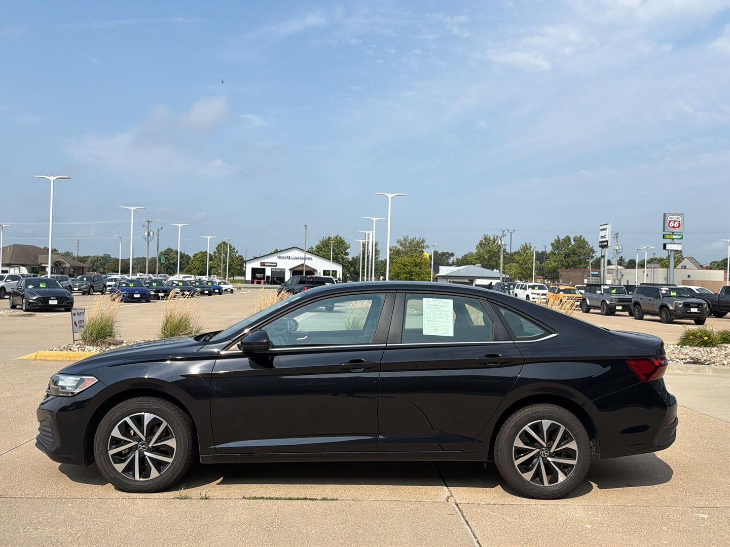 2024 Volkswagen Jetta S