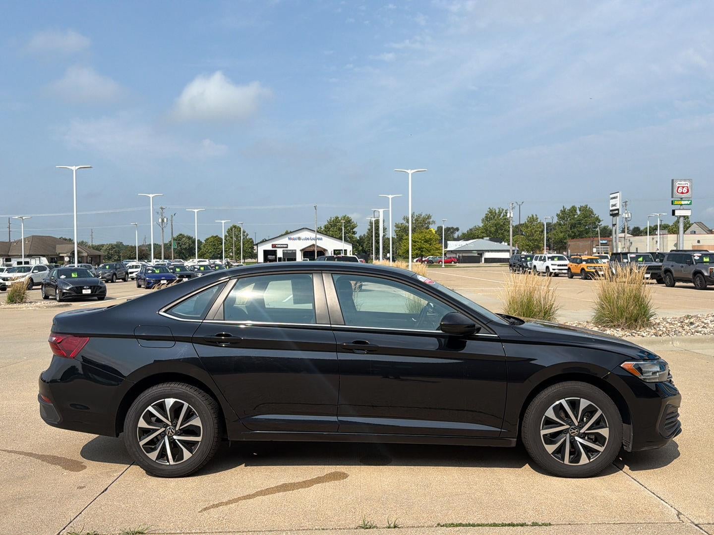 2024 Volkswagen Jetta S