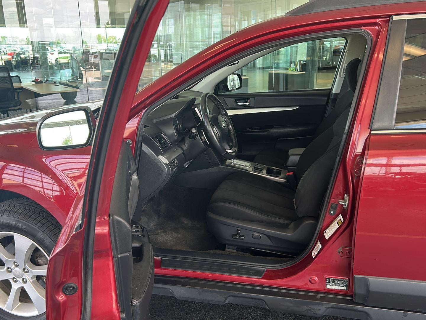 2013 Subaru Outback 2.5i Premium