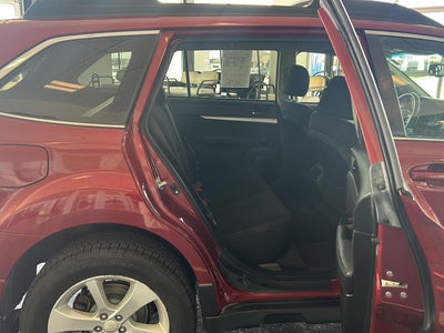 2013 Subaru Outback 2.5i Premium