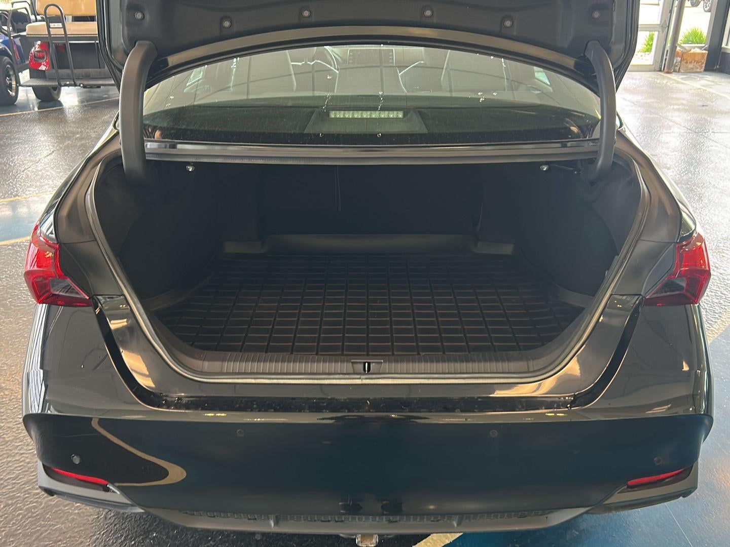 2019 Toyota Avalon Hybrid Limited