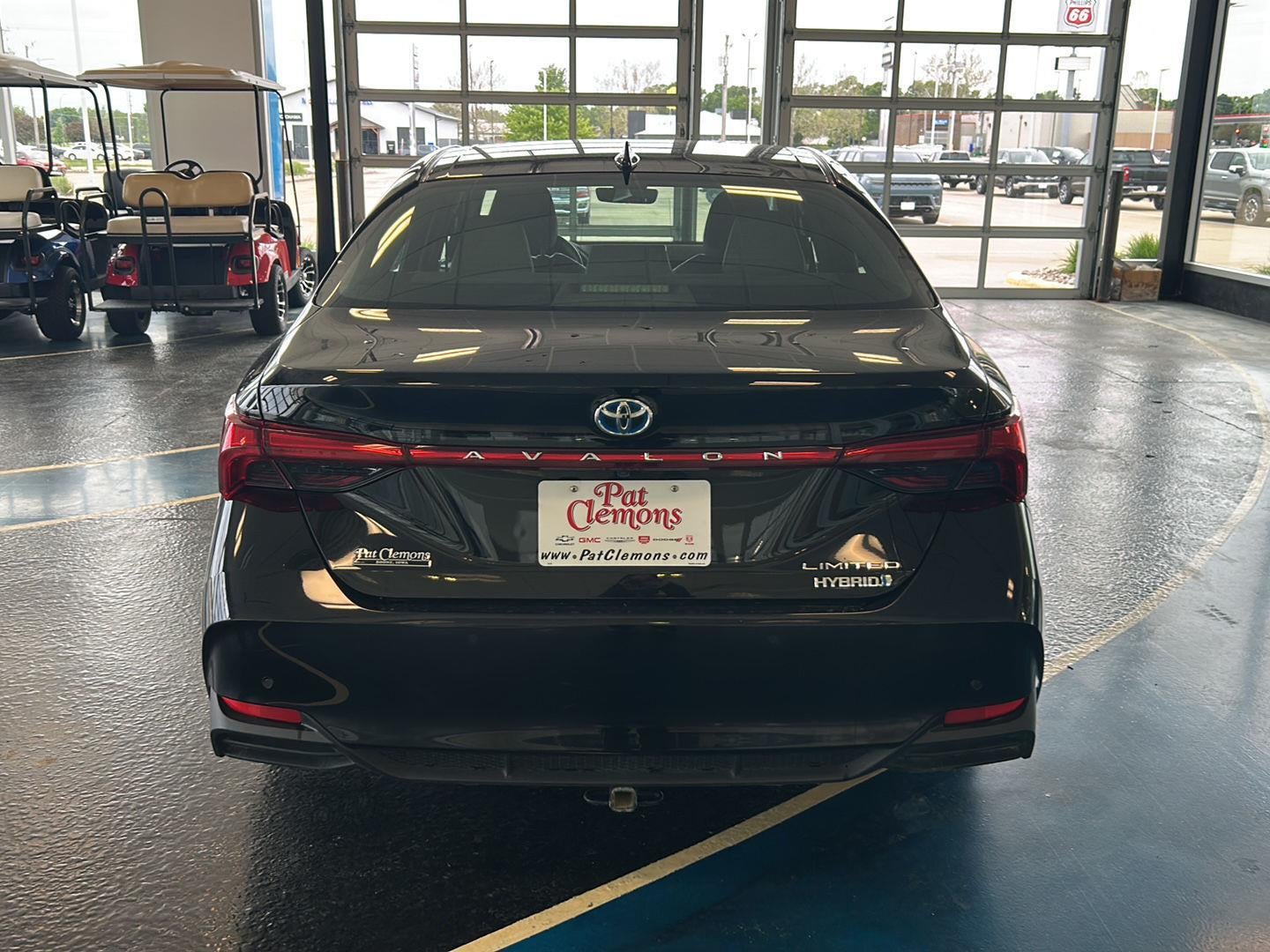 2019 Toyota Avalon Hybrid Limited