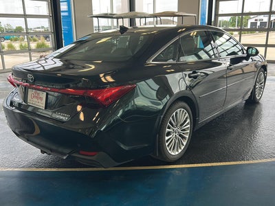 2019 Toyota Avalon Hybrid Limited