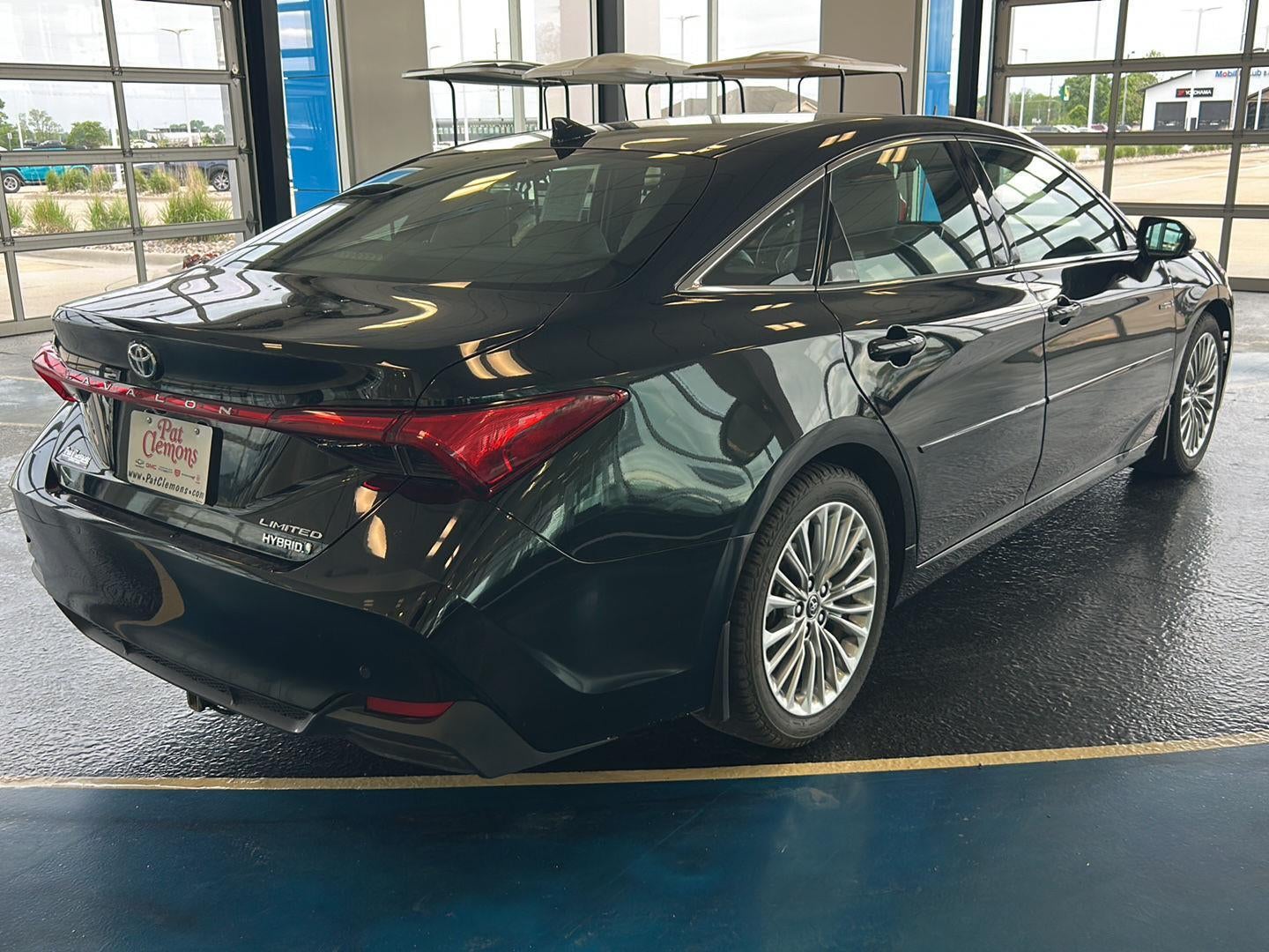 2019 Toyota Avalon Hybrid Limited