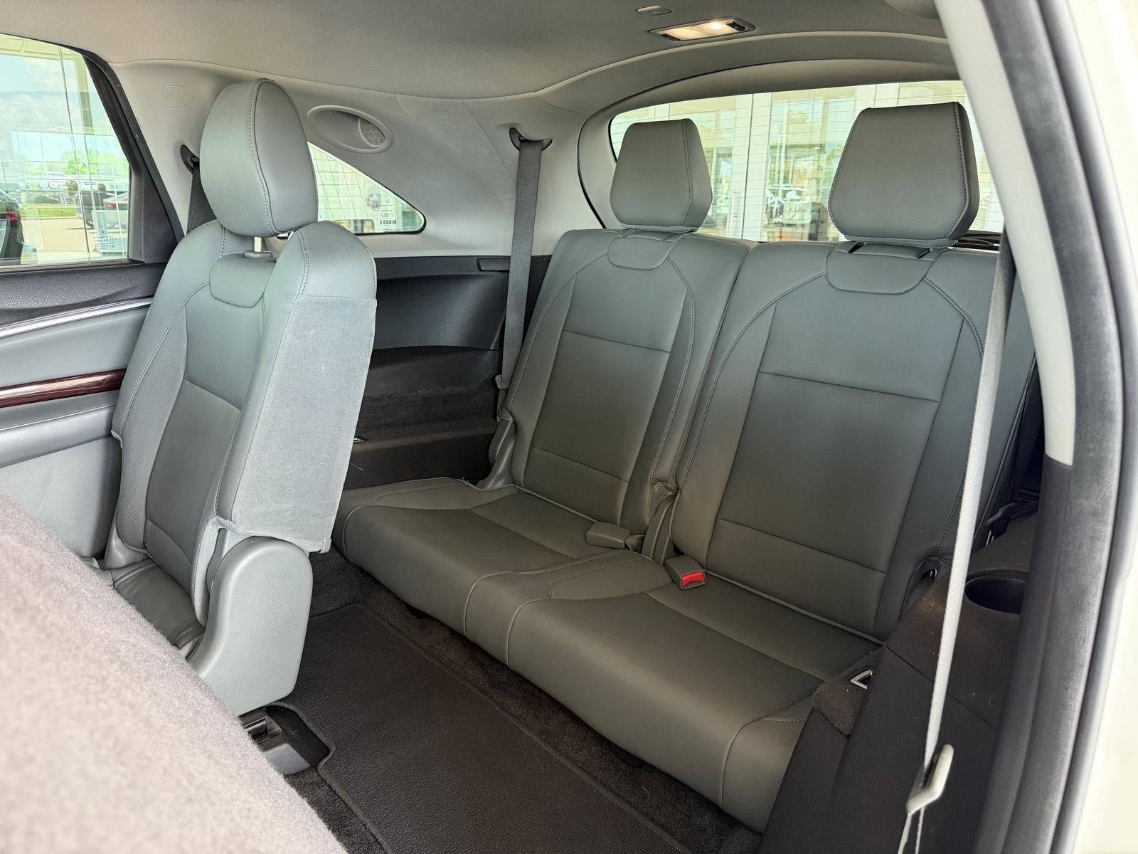 2016 Acura MDX w/Advance