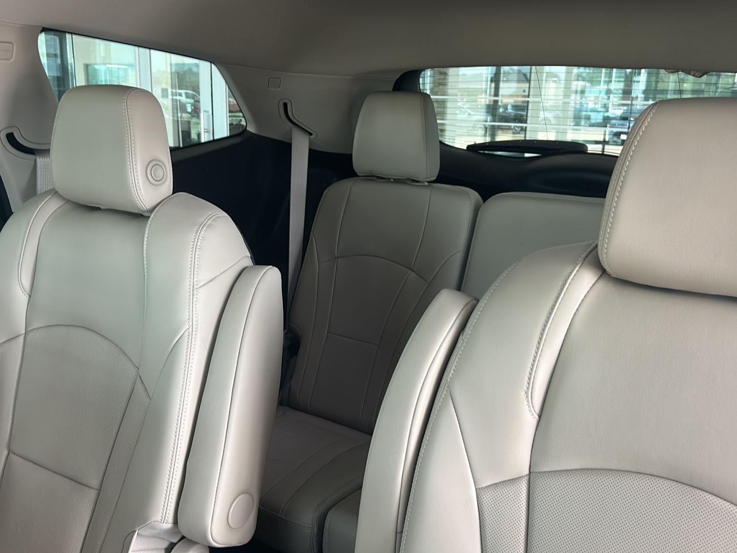 2018 Buick Enclave Essence