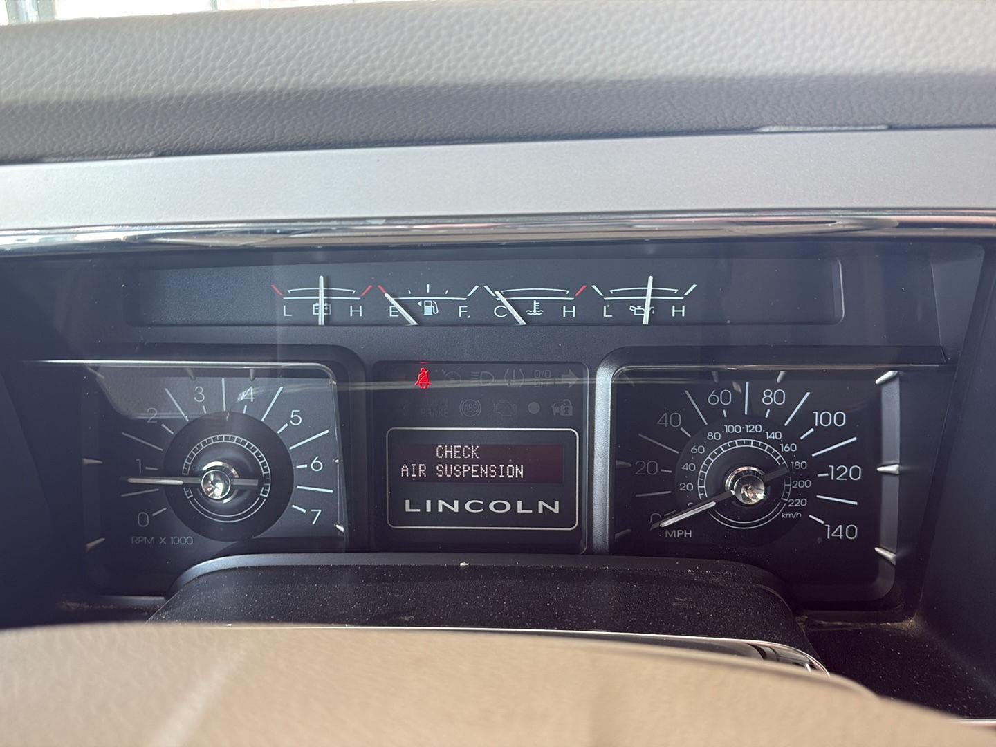 2008 Lincoln Navigator Base