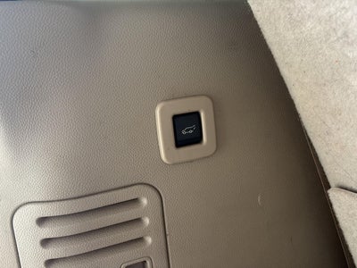 2008 Lincoln Navigator Base