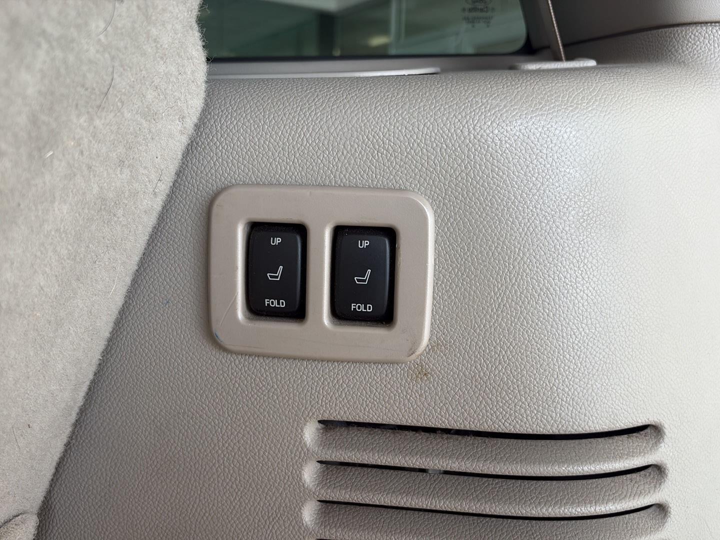 2008 Lincoln Navigator Base
