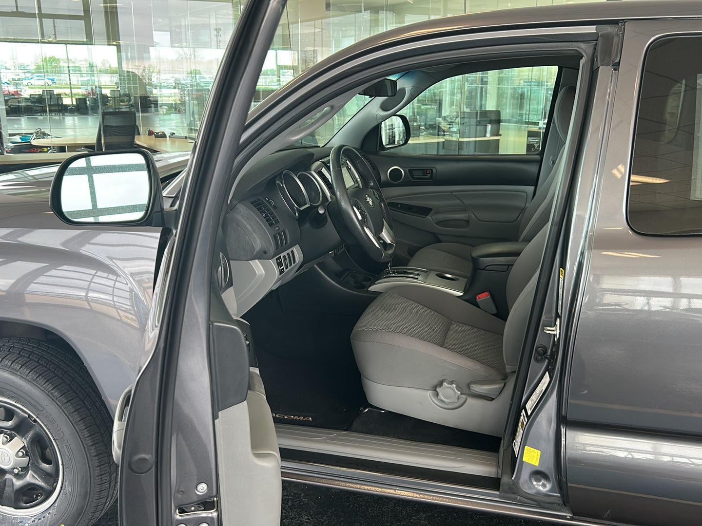 2015 Toyota Tacoma Base