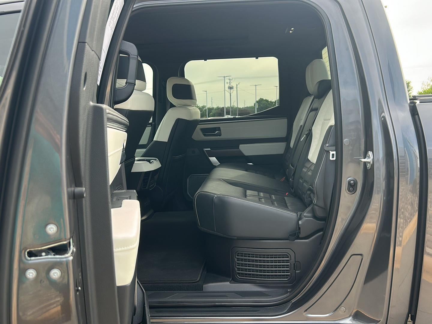 2022 Toyota Tundra 4WD Capstone Hybrid