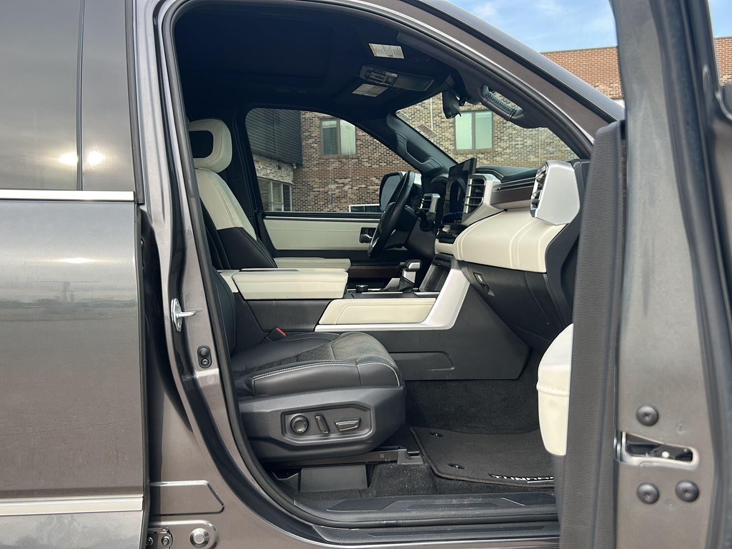 2022 Toyota Tundra 4WD Capstone Hybrid