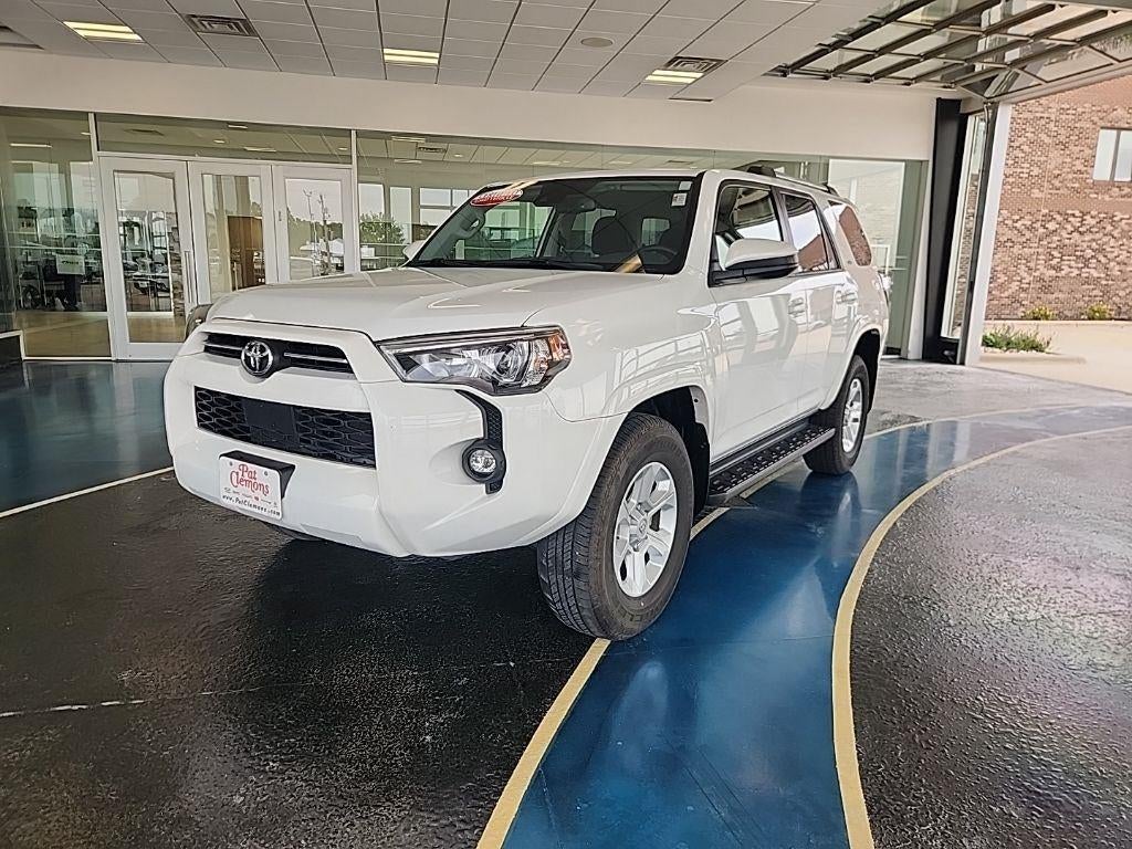 2024 Toyota 4Runner SR5