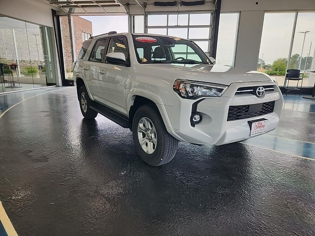 2024 Toyota 4Runner SR5