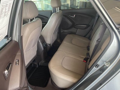 2015 Hyundai Tucson SE
