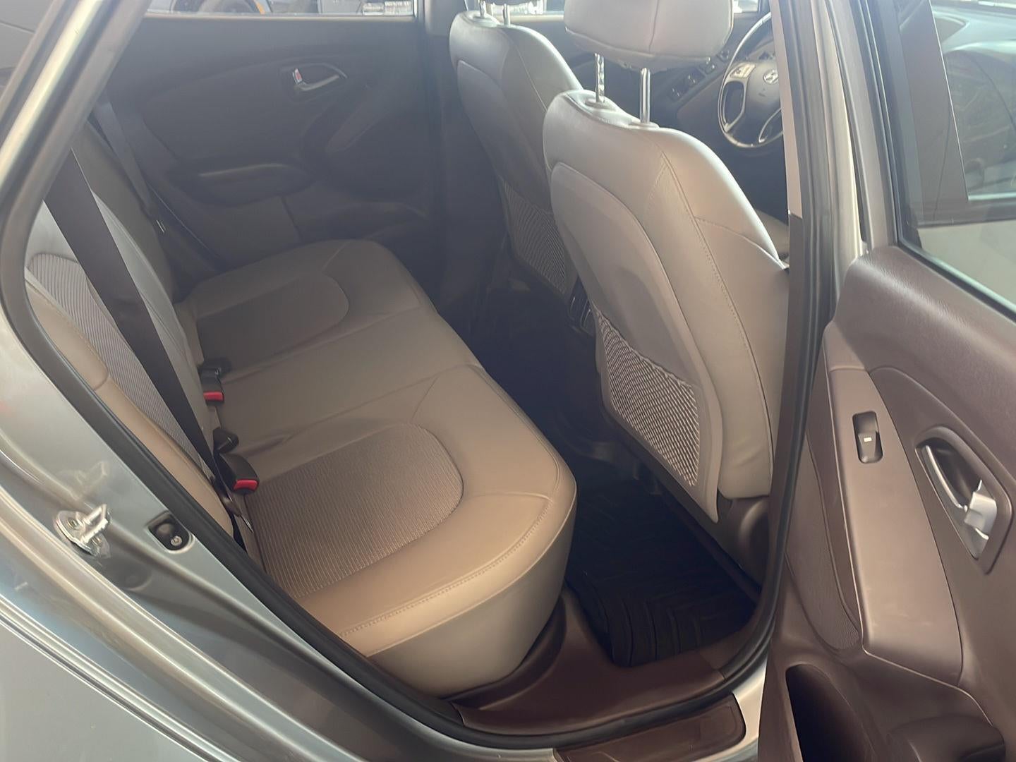 2015 Hyundai Tucson SE