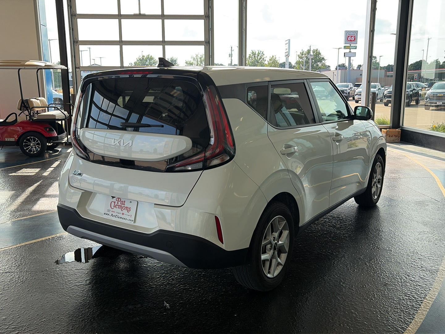 2024 Kia Soul LX