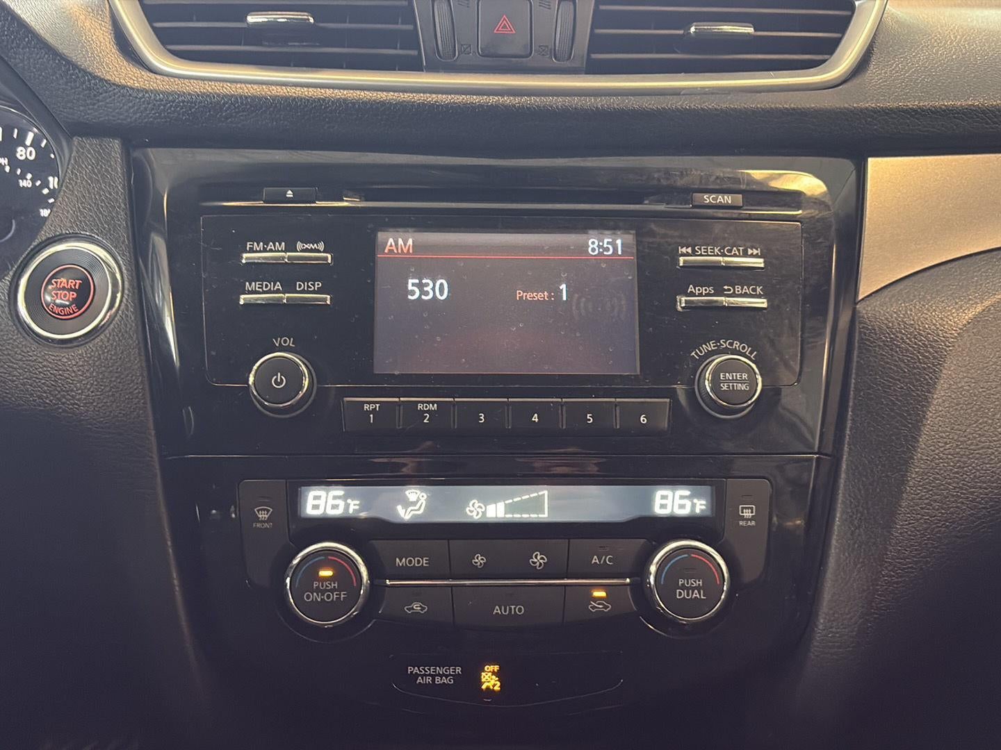 2016 Nissan Rogue SV