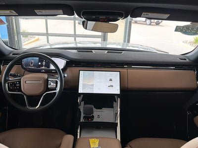 2025 Land Rover Range Rover Sport SE