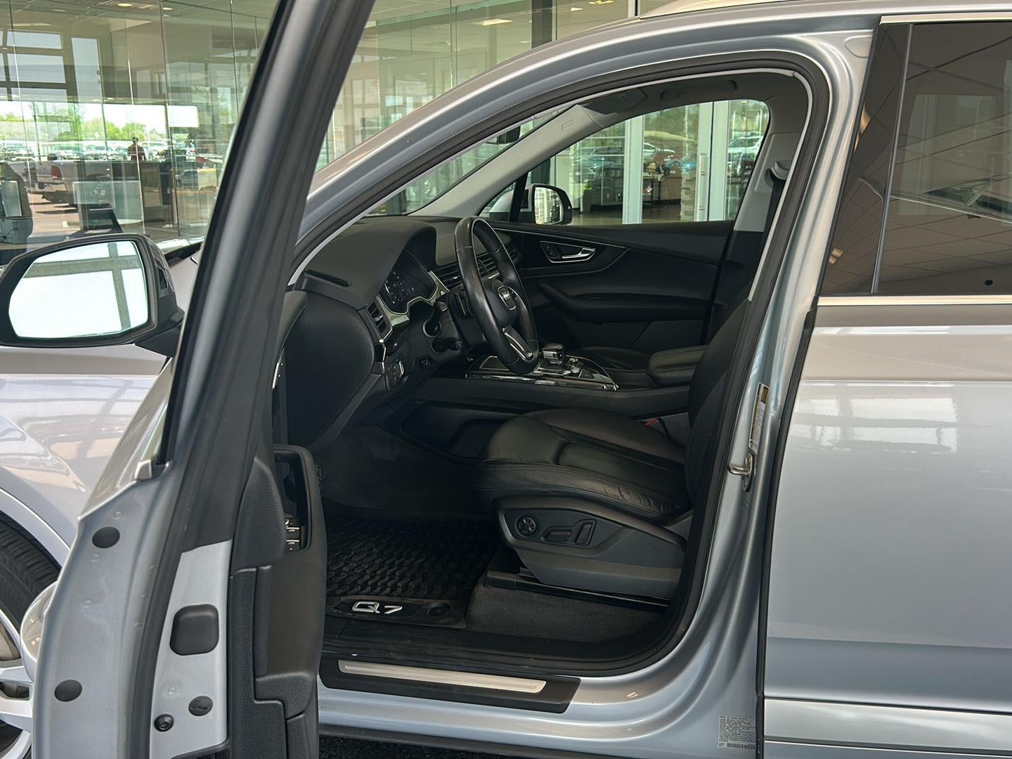 2017 Audi Q7 Premium Plus