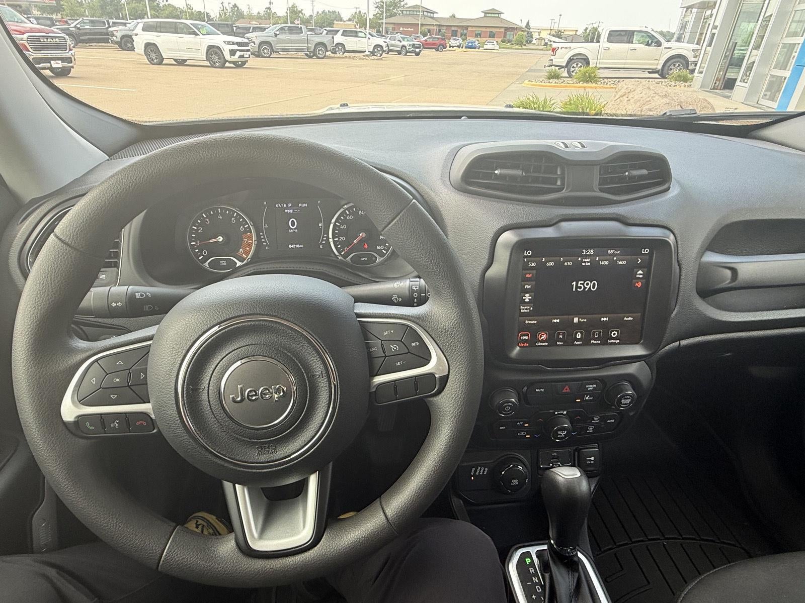 2023 Jeep Renegade Latitude