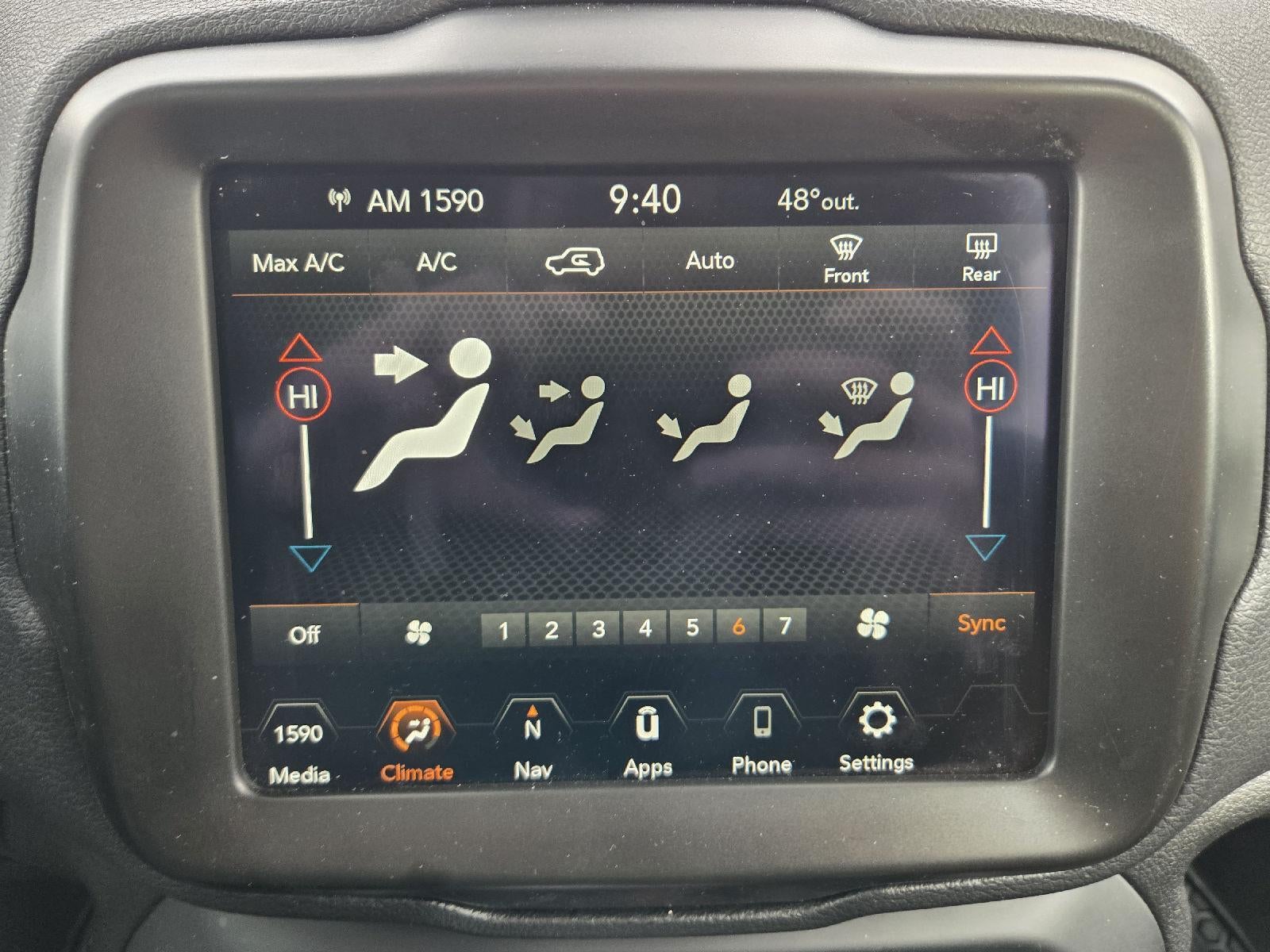 2023 Jeep Renegade Latitude