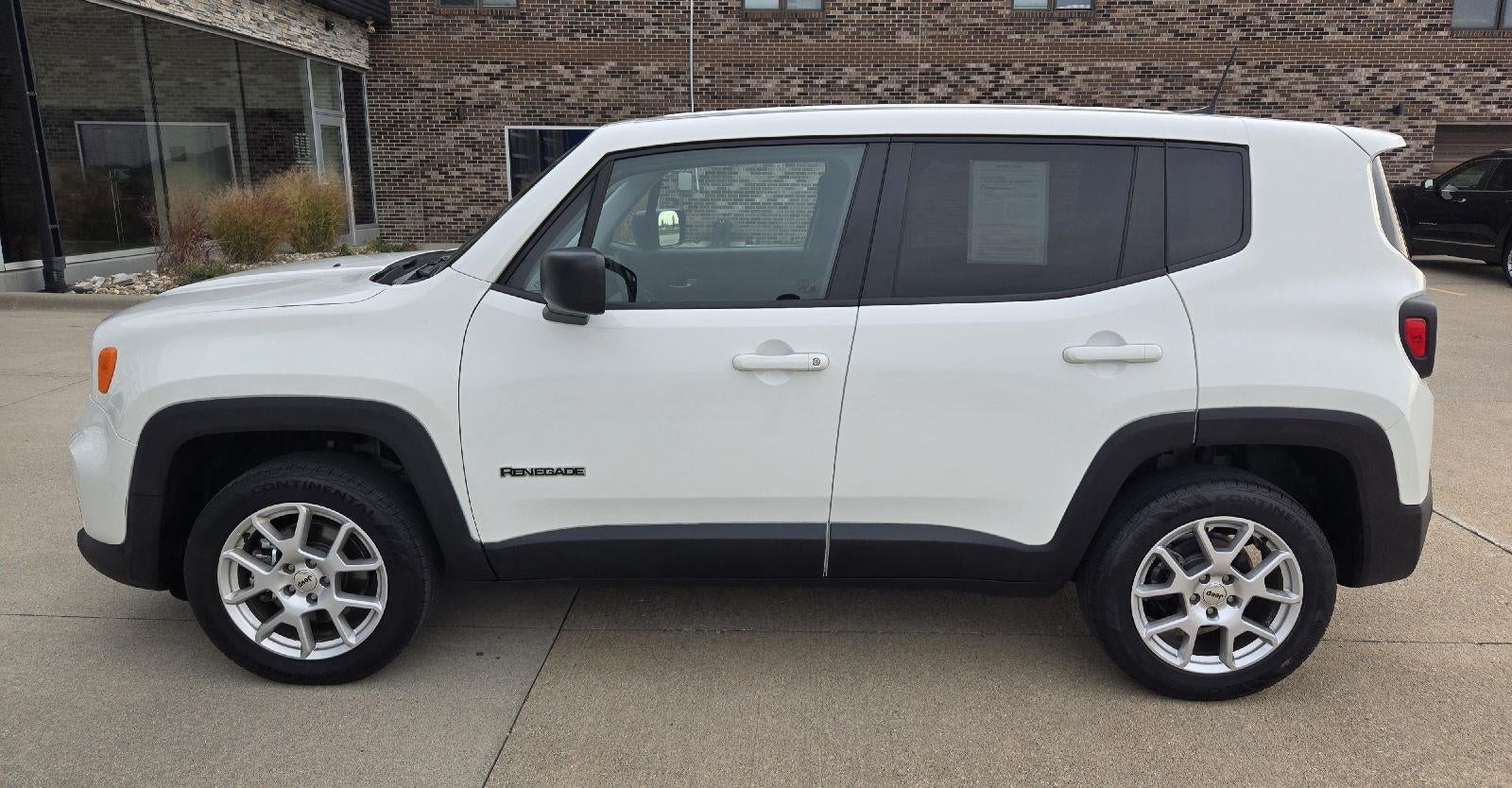 2023 Jeep Renegade Latitude