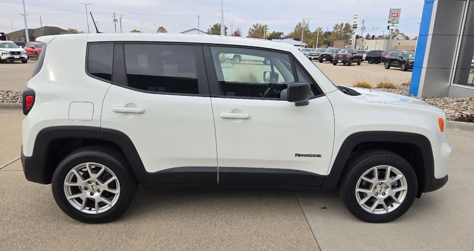 2023 Jeep Renegade Latitude